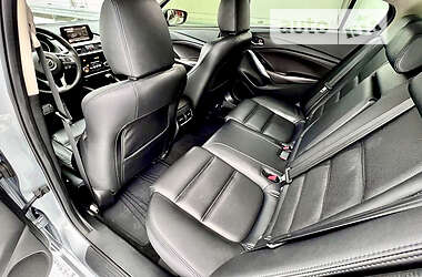 Седан Mazda 6 2016 в Киеве