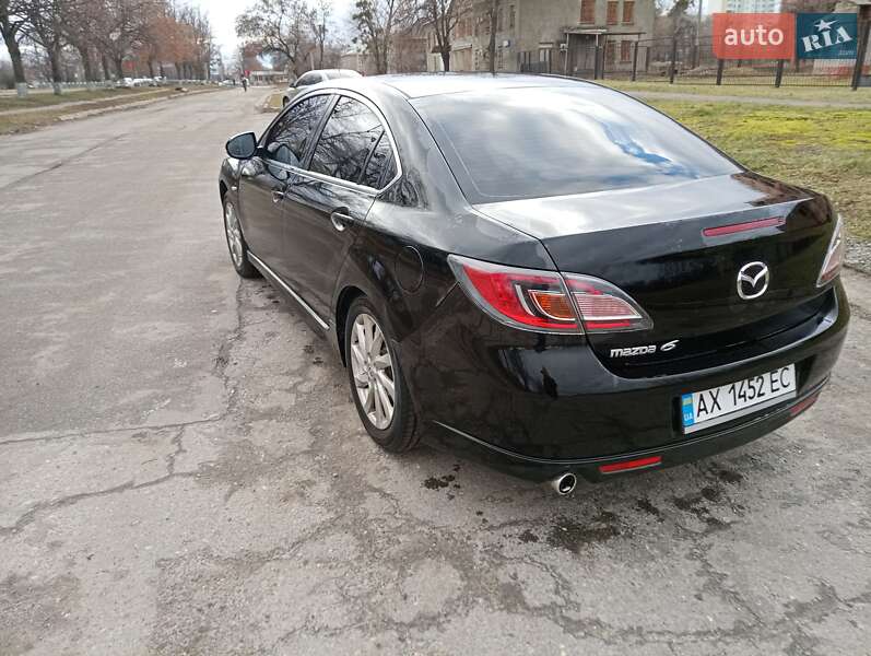Седан Mazda 6 2010 в Харькове