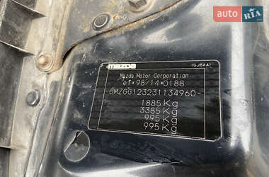 Седан Mazda 6 2002 в 