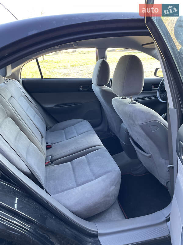 Седан Mazda 6 2005 в Тернополі