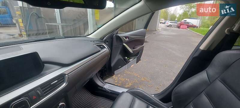 Универсал Mazda 6 2017 в Киеве