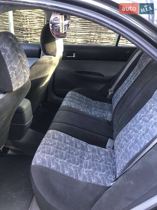 Седан Mazda 6 2005 в Днепре