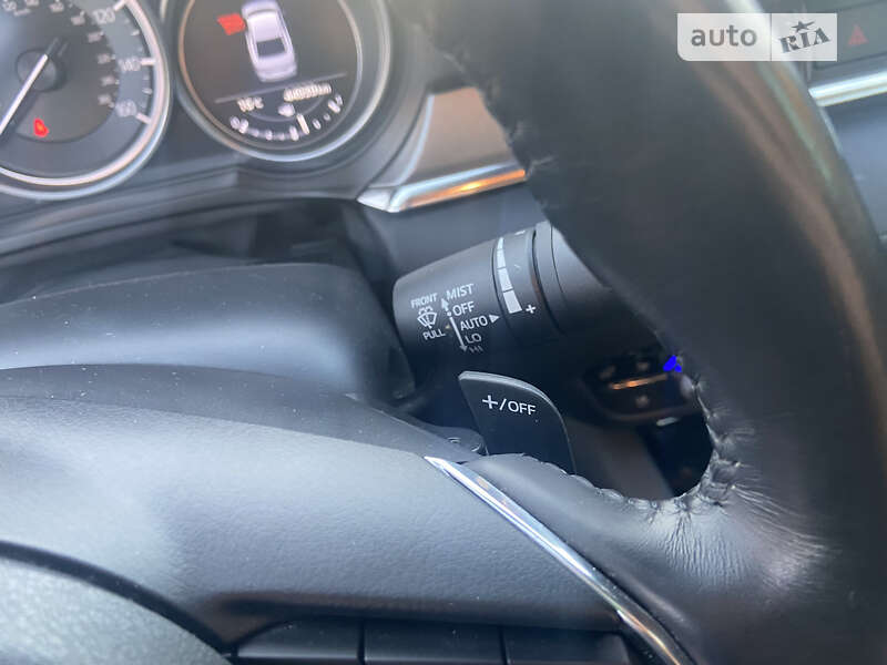 Седан Mazda 6 2018 в Києві
