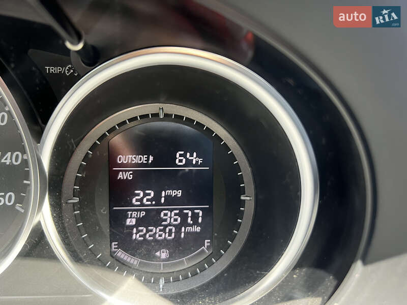 Седан Mazda 6 2013 в Миколаєві