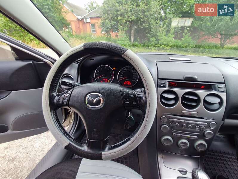 Седан Mazda 6 2004 в Кегичевке