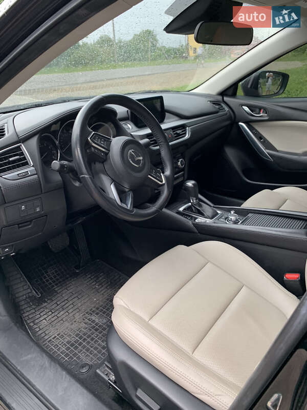 Седан Mazda 6 2016 в Косові