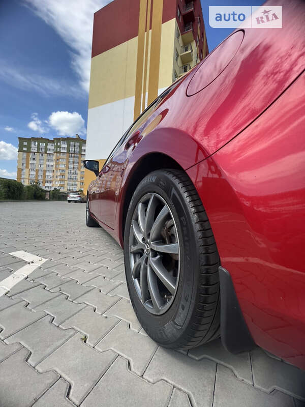 Седан Mazda 6 2014 в Луцке
