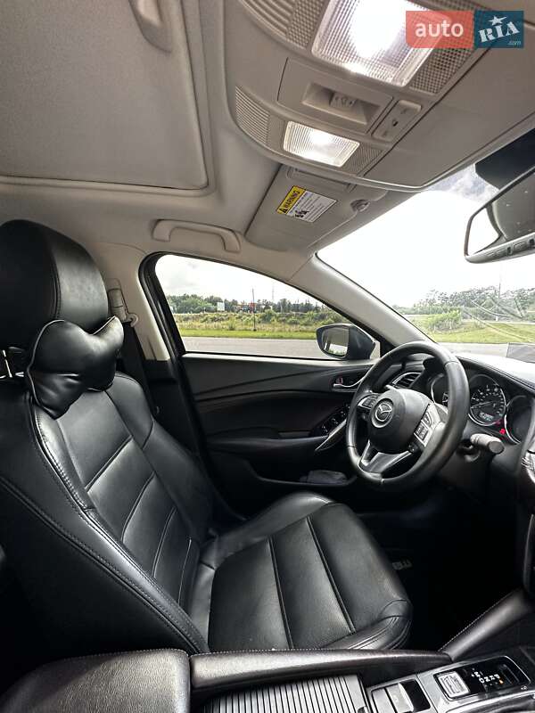 Седан Mazda 6 2015 в Кобеляках