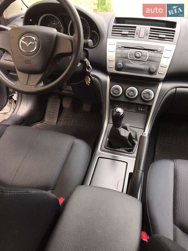 Седан Mazda 6 2009 в Киеве фото 18 Седан Mazda 6 2009 в Киеве