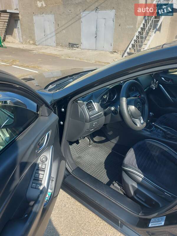 Седан Mazda 6 2014 в Одессе