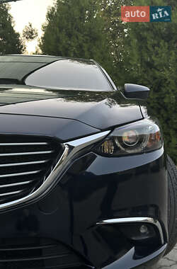 Седан Mazda 6 2016 в Павлограді
