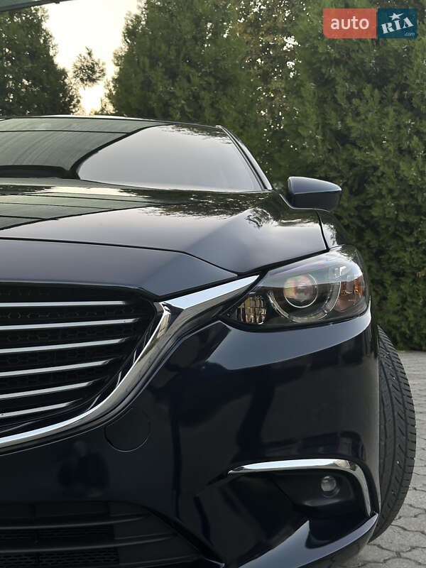 Седан Mazda 6 2016 в Павлограде