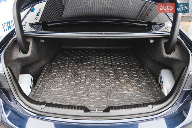 Седан Mazda 6 2015 в Луцке фото 12 Седан Mazda 6 2015 в Луцке