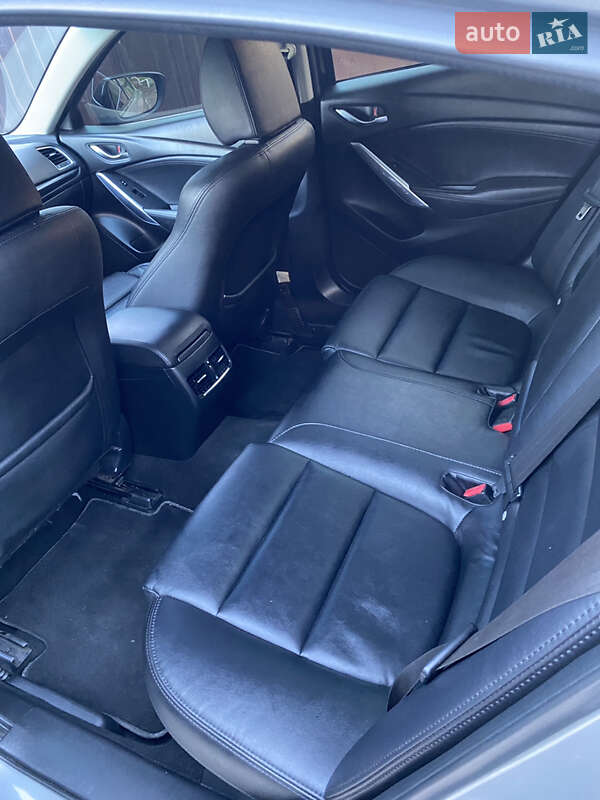 Седан Mazda 6 2013 в Кривому Розі