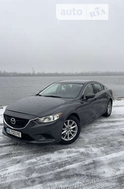 Седан Mazda 6 2015 в Днепре