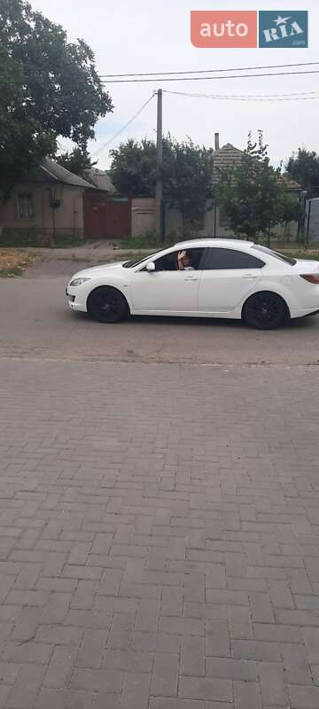 Седан Mazda 6 2008 в Татарбунарах