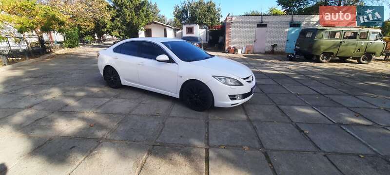 Седан Mazda 6 2008 в Татарбунарах