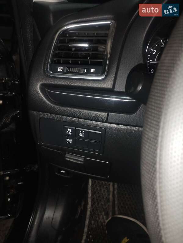 Седан Mazda 6 2012 в Косове