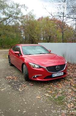 Седан Mazda 6 2015 в Надворной