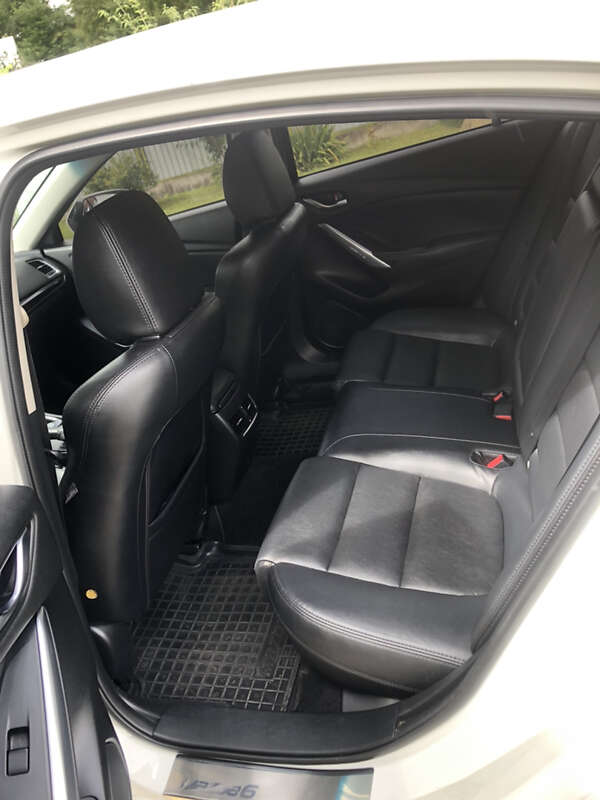 Седан Mazda 6 2014 в Коломые