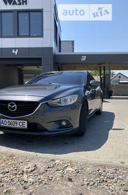 Седан Mazda 6 2013 в Берегово