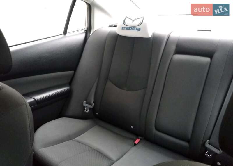 Седан Mazda 6 2011 в Харькове