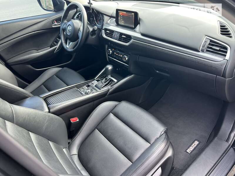 Седан Mazda 6 2015 в Києві