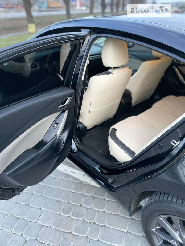 Седан Mazda 6 2015 в Виннице