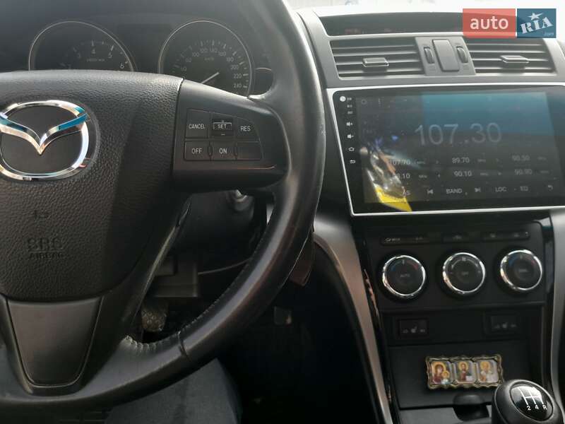 Седан Mazda 6 2011 в Днепре