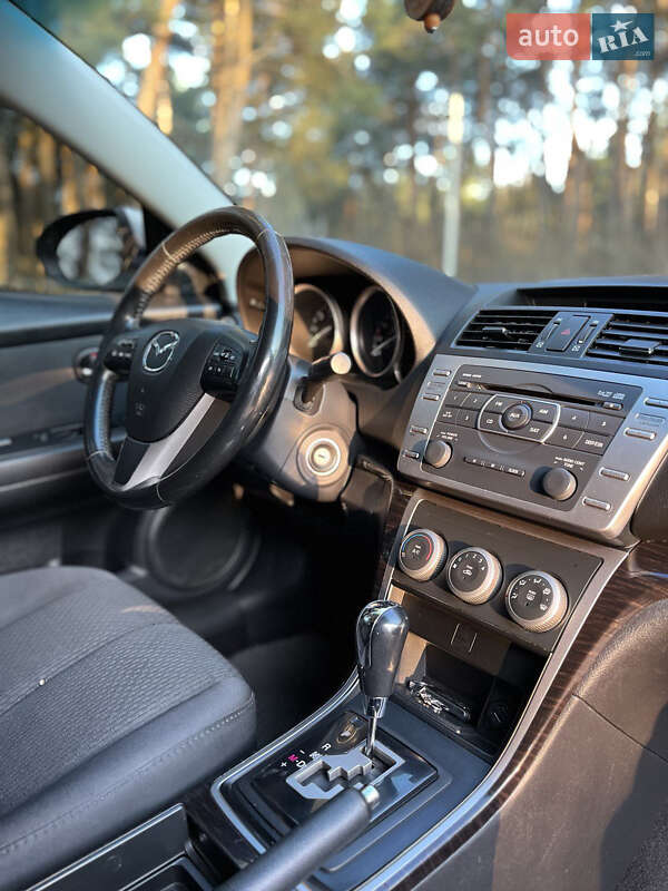 Седан Mazda 6 2011 в Виннице
