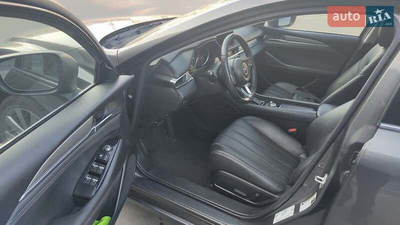 Седан Mazda 6 2018 в Днепре