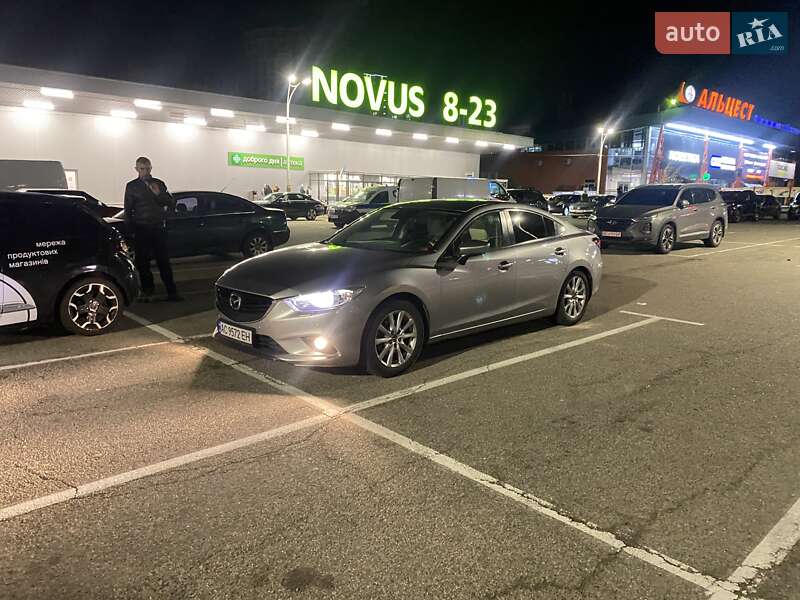 Седан Mazda 6 2012 в Камне-Каширском