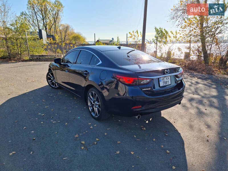 Седан Mazda 6 2016 в Днепре