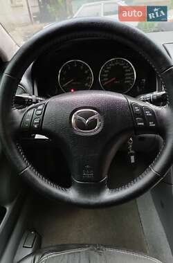 Седан Mazda 6 2004 в Запорожье