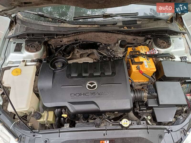 Седан Mazda 6 2004 в Запорожье