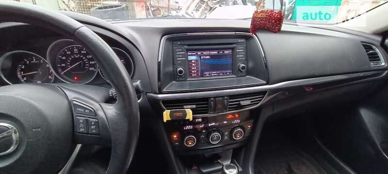 Седан Mazda 6 2013 в Киеве