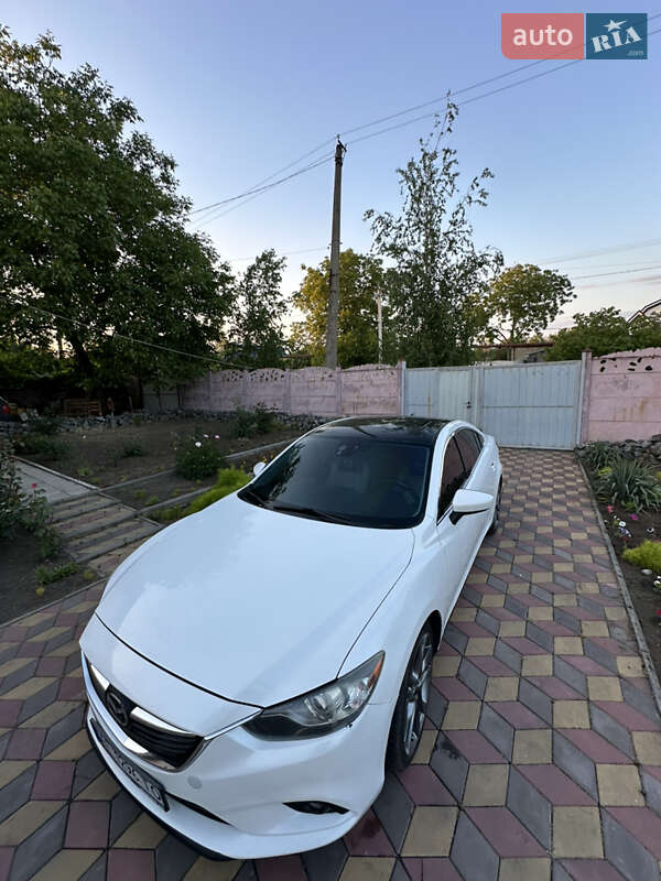 Седан Mazda 6 2014 в Кривом Роге