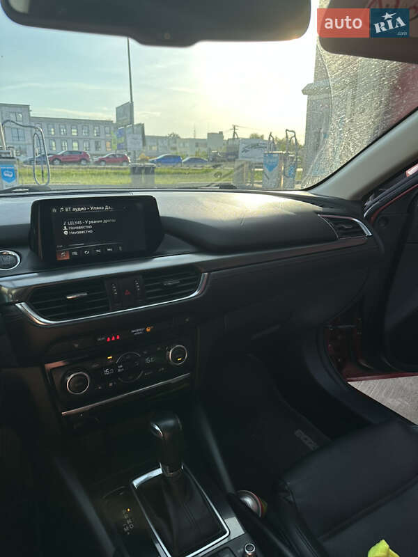 Седан Mazda 6 2016 в Львове