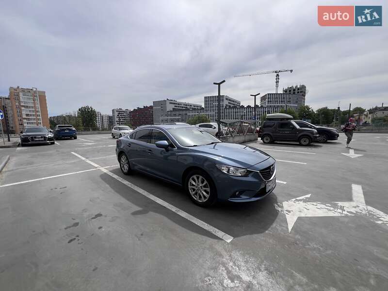 Седан Mazda 6 2015 в Львові