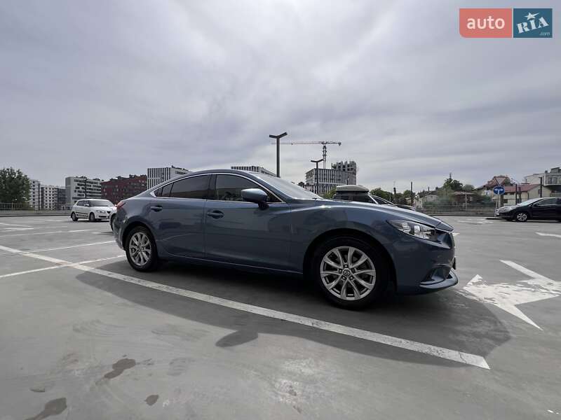 Седан Mazda 6 2015 в Львове