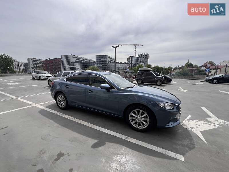 Седан Mazda 6 2015 в Львові