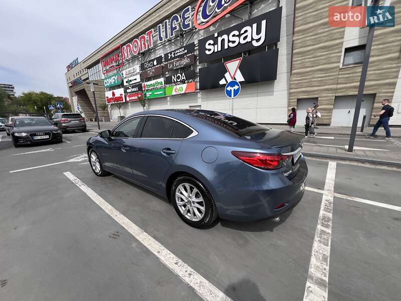 Седан Mazda 6 2015 в Львові