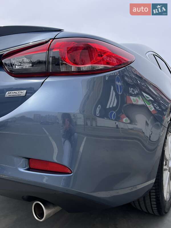 Седан Mazda 6 2015 в Львові