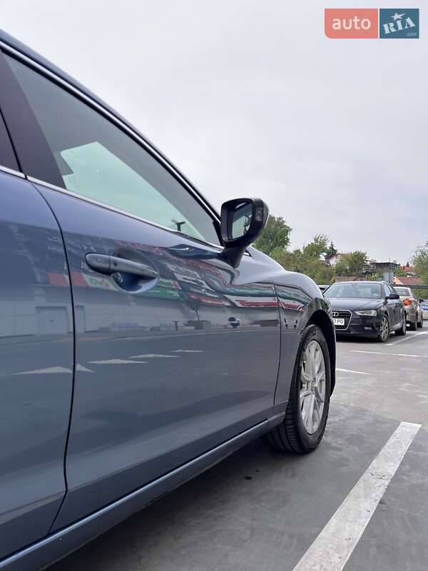 Седан Mazda 6 2015 в Львове