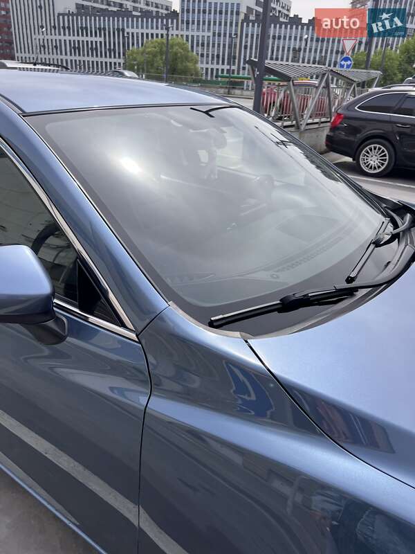 Седан Mazda 6 2015 в Львові