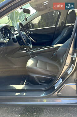 Седан Mazda 6 2016 в Кропивницком