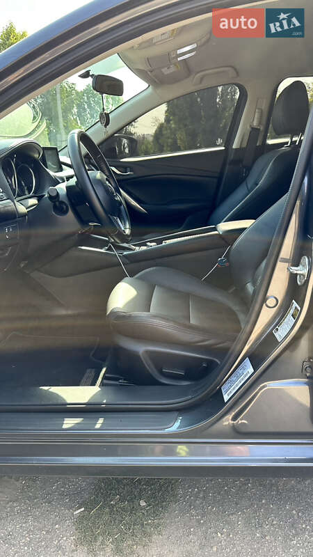 Седан Mazda 6 2016 в Кропивницком