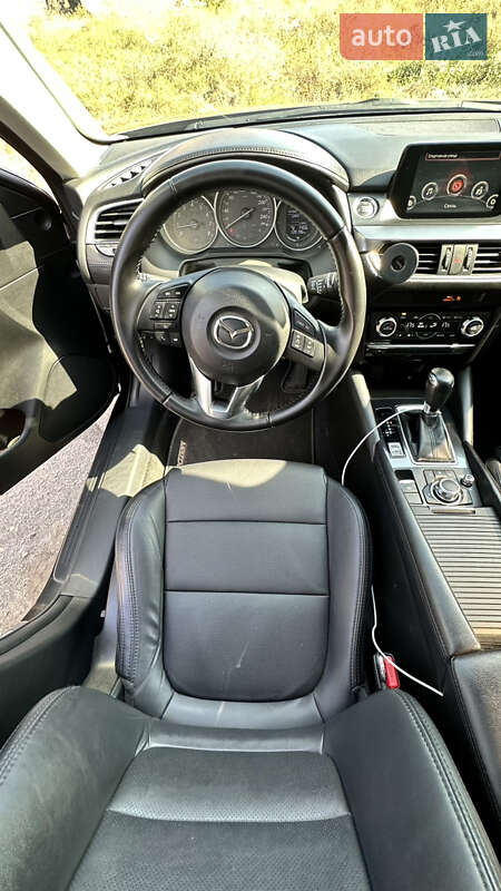 Седан Mazda 6 2016 в Кропивницком