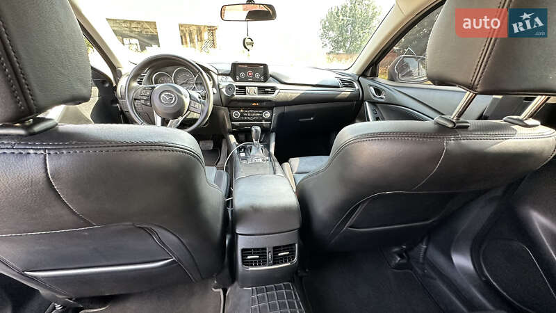 Седан Mazda 6 2016 в Кропивницком