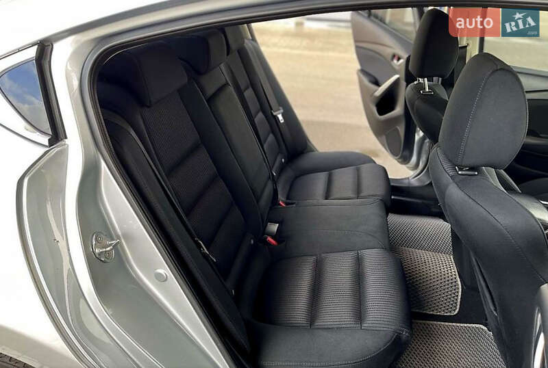 Седан Mazda 6 2015 в Києві
